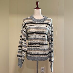 NWT Melrose And Market Crewneck Striped Sweater Grey Ivory Size M